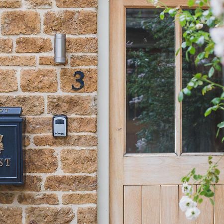 Climbing Rose Cottage - Dog Friendly - Peaceful Cotswold Cottage Adlestrop Экстерьер фото