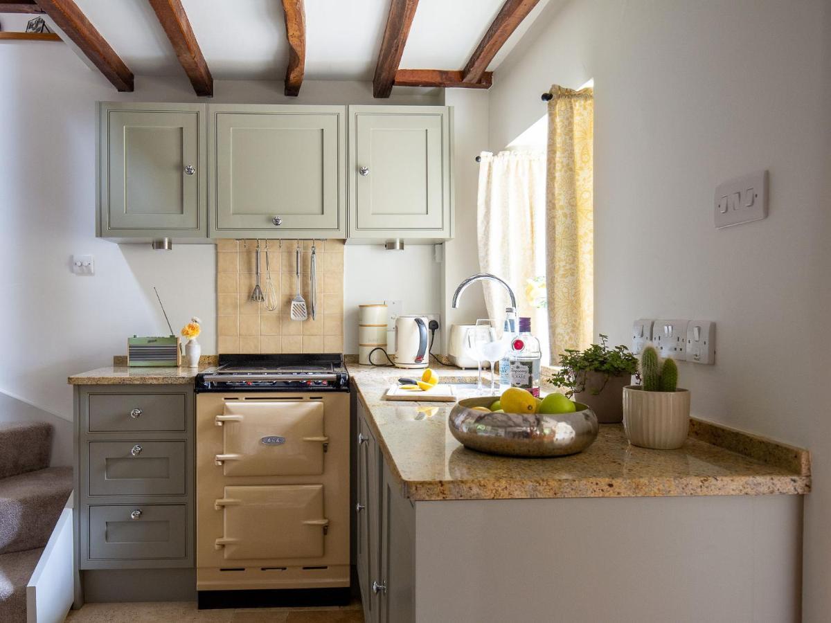 Climbing Rose Cottage - Dog Friendly - Peaceful Cotswold Cottage Adlestrop Экстерьер фото