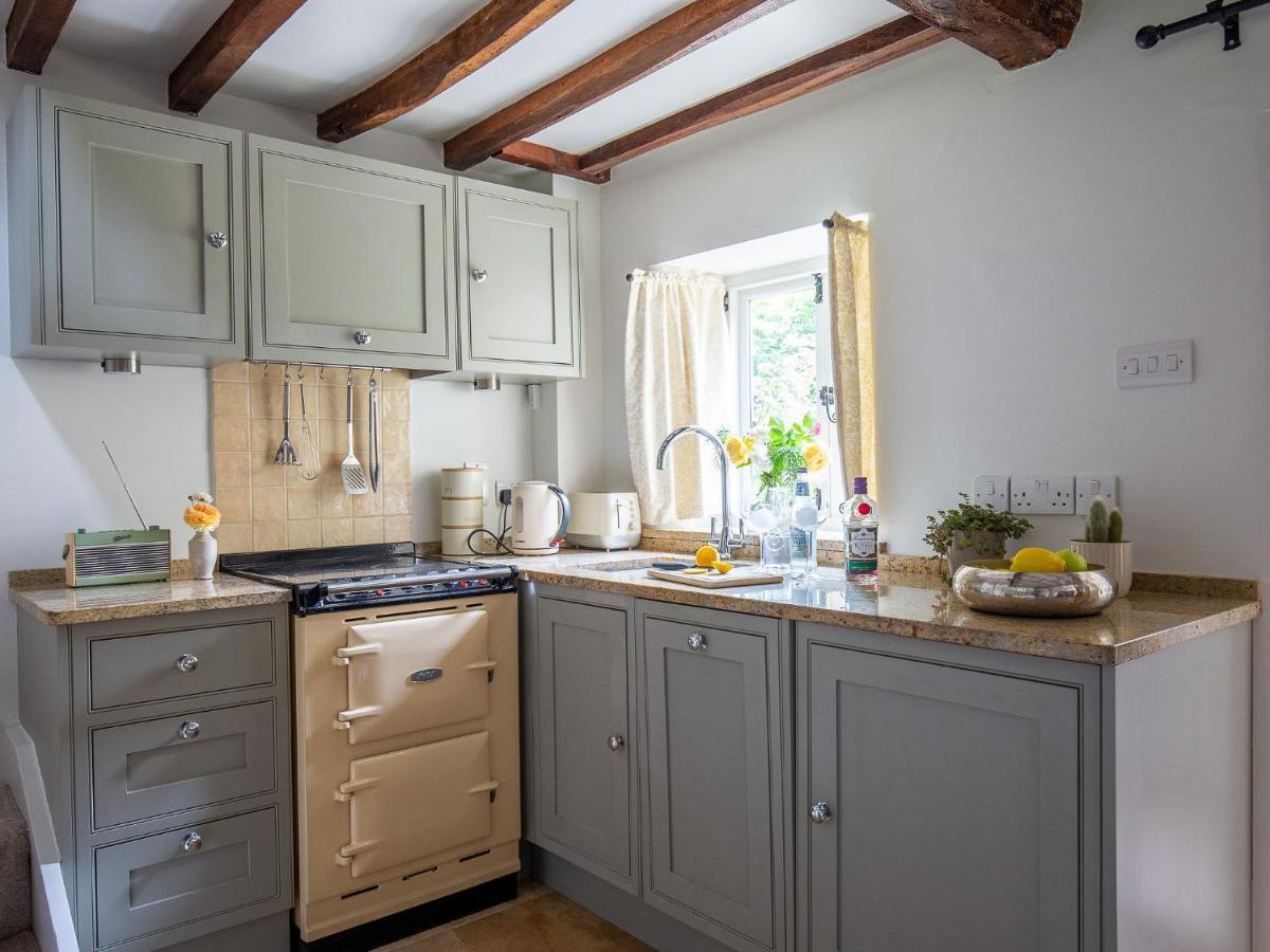 Climbing Rose Cottage - Dog Friendly - Peaceful Cotswold Cottage Adlestrop Экстерьер фото