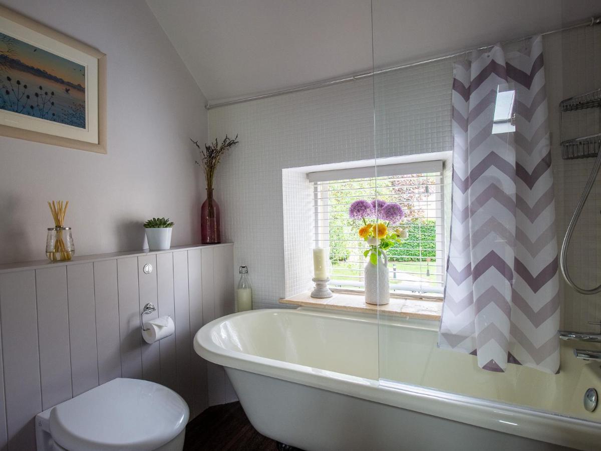 Climbing Rose Cottage - Dog Friendly - Peaceful Cotswold Cottage Adlestrop Экстерьер фото
